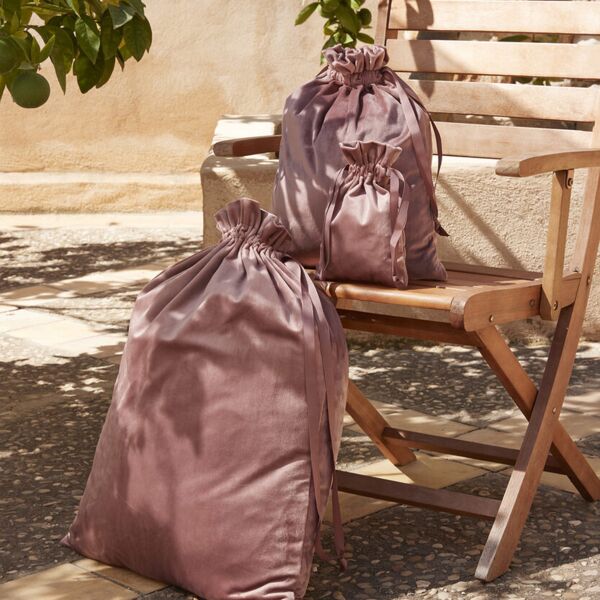 Velvet gift bag Thumbnail